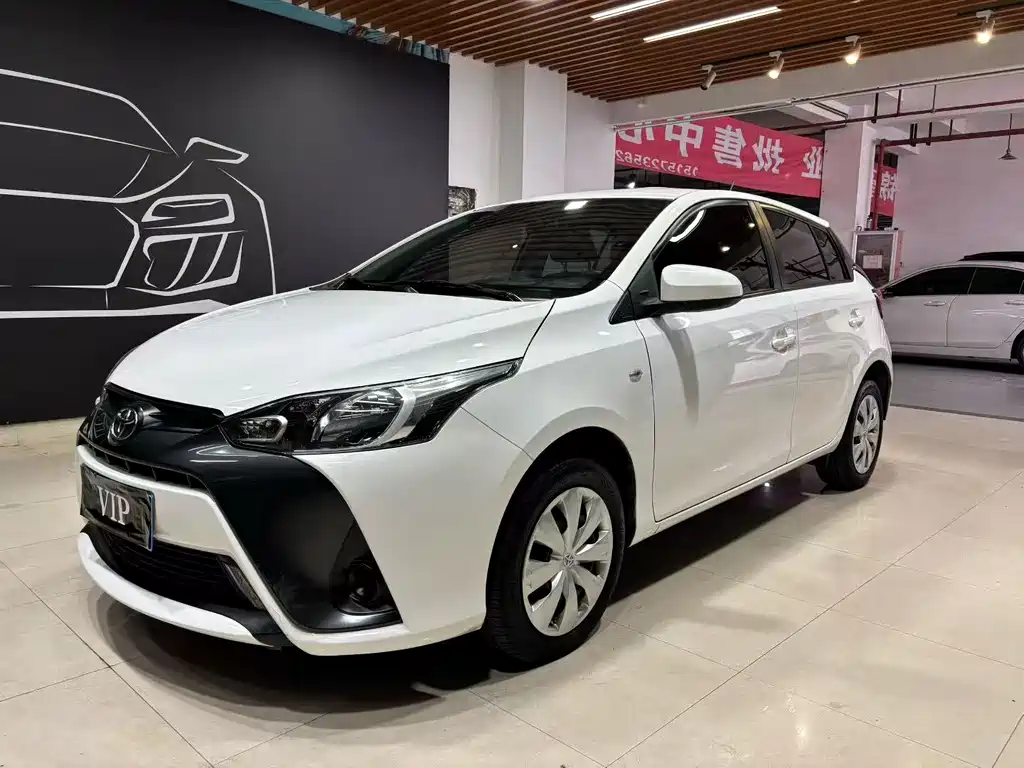 Toyota Yaris L 2017