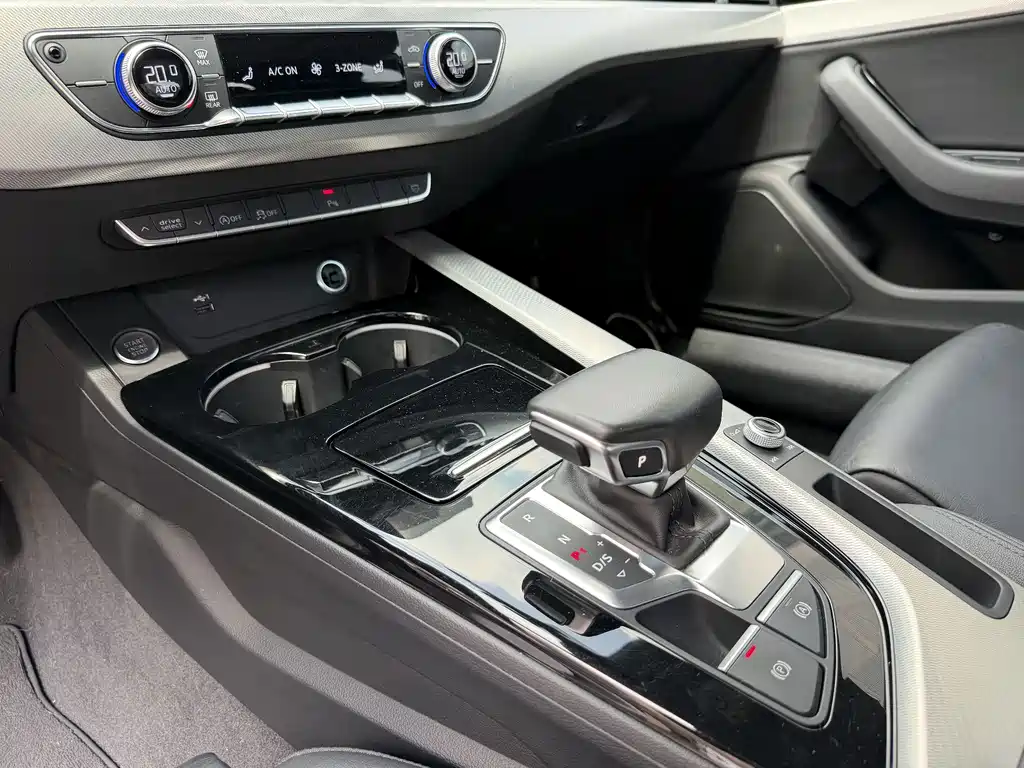 Audi A5 (Import) — миниатюра 15