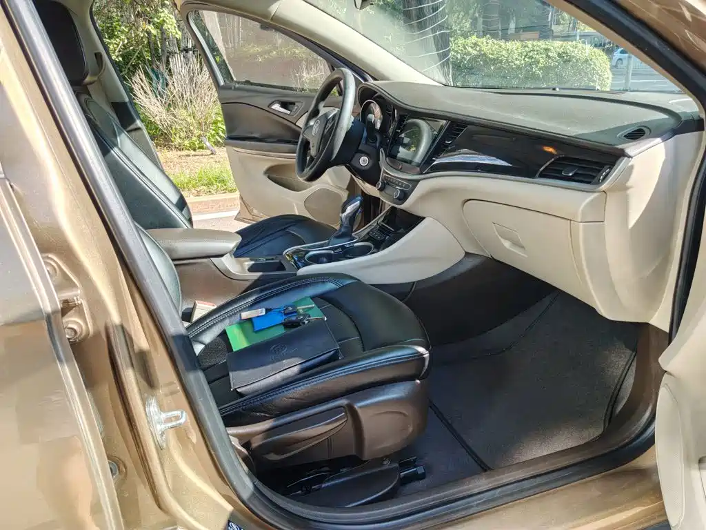 Buick Verano — миниатюра 11