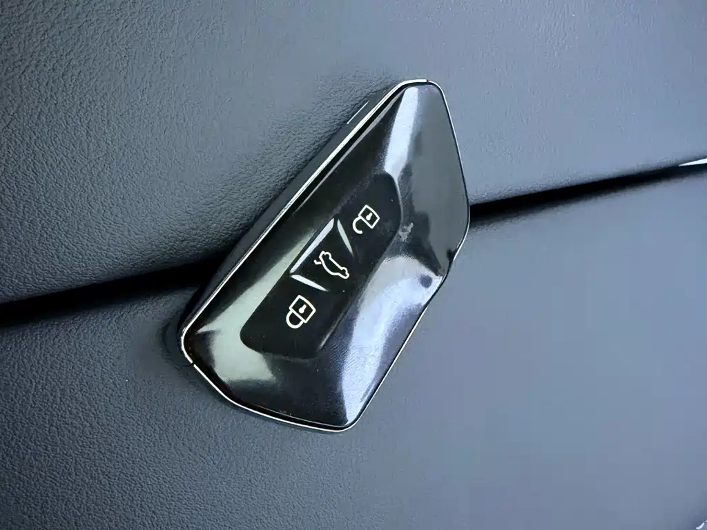 Volkswagen Teramont — миниатюра 21