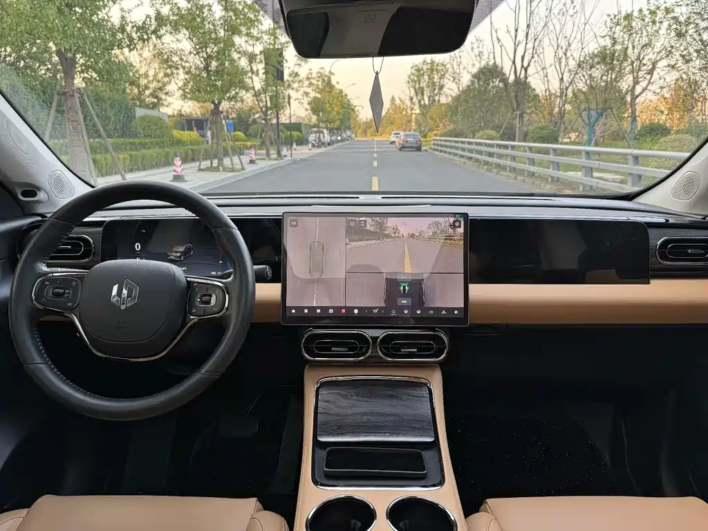 Leapmotor Leapmotor C11 — миниатюра 18