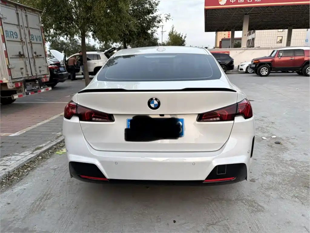 BMW 2 Series — миниатюра 8