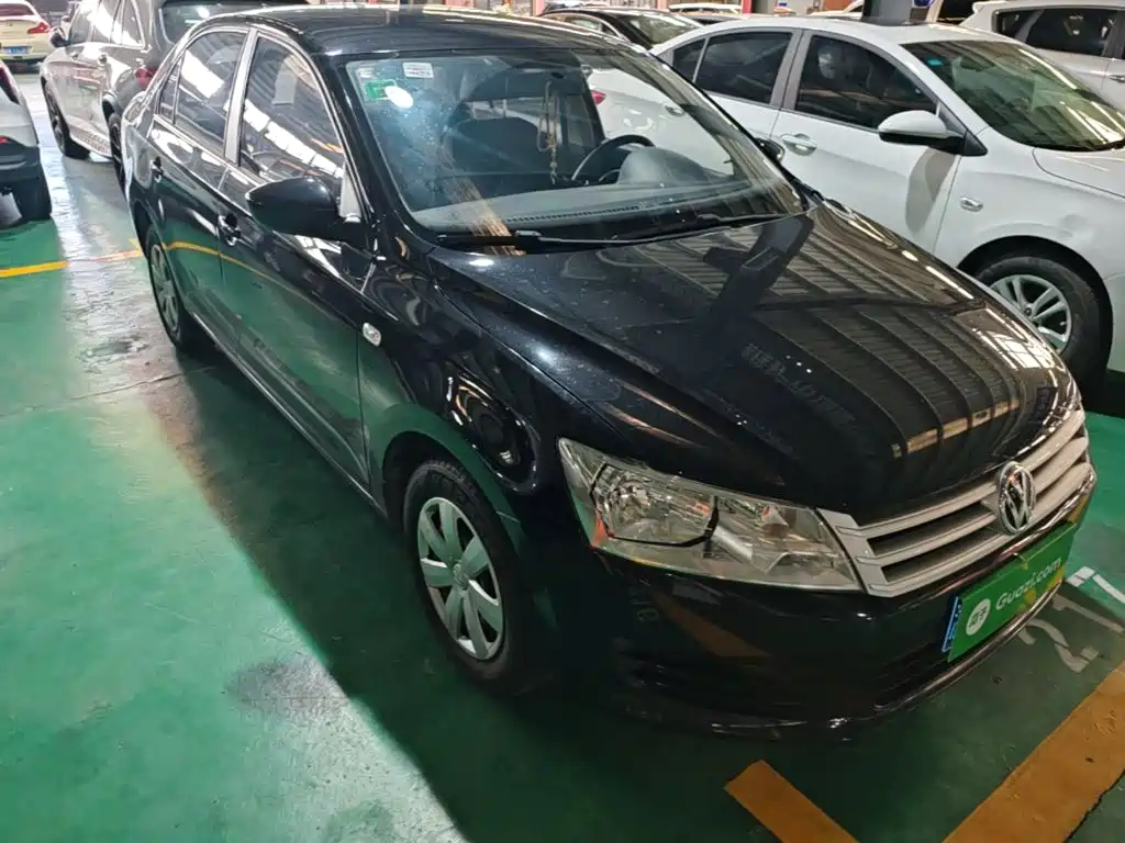 Volkswagen Santana — миниатюра 4