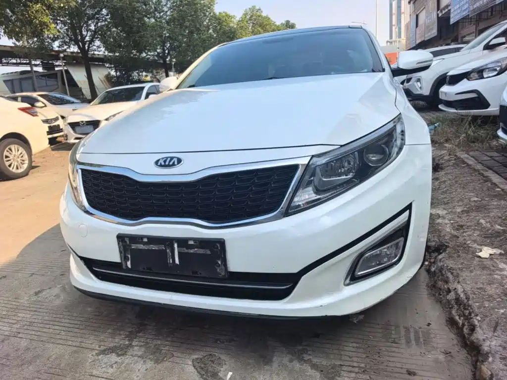 Kia K5 — миниатюра 3