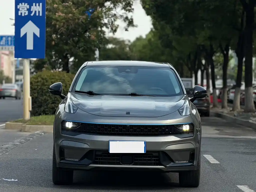 Lynk & Co 05 — миниатюра 2