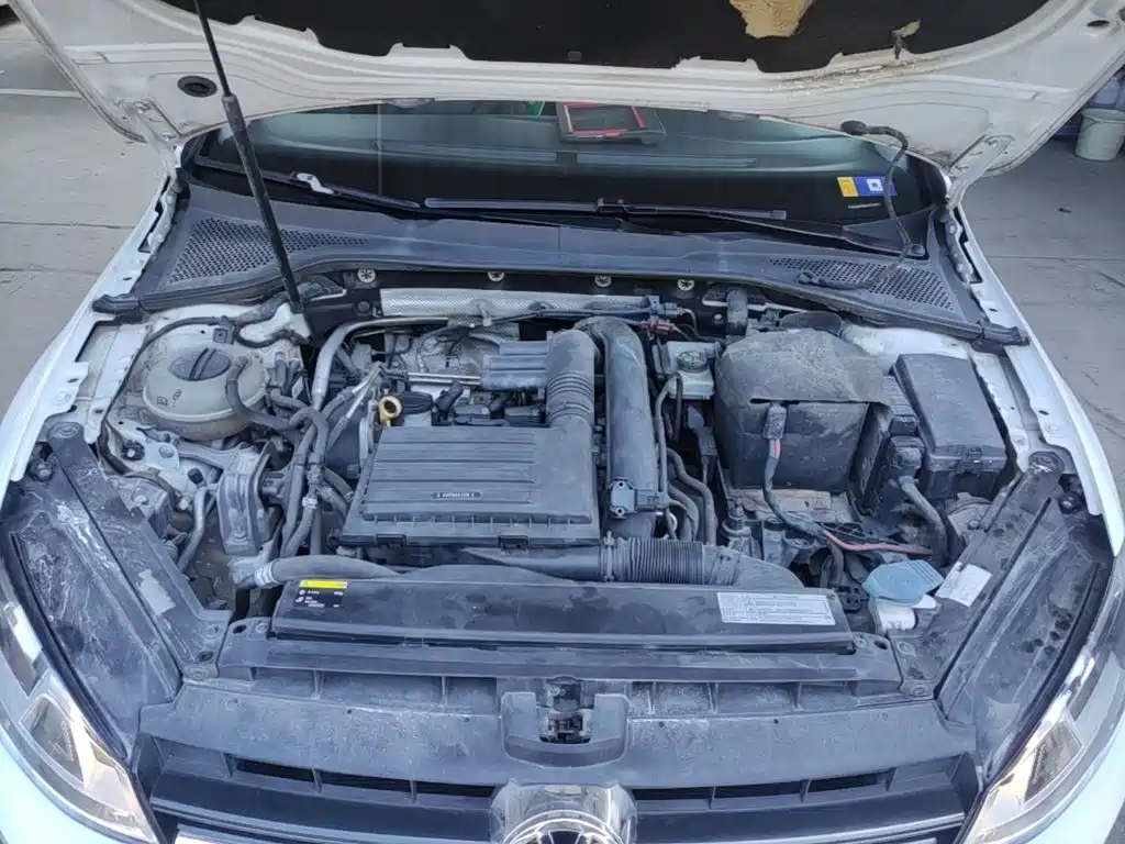 Volkswagen Golf — миниатюра 20
