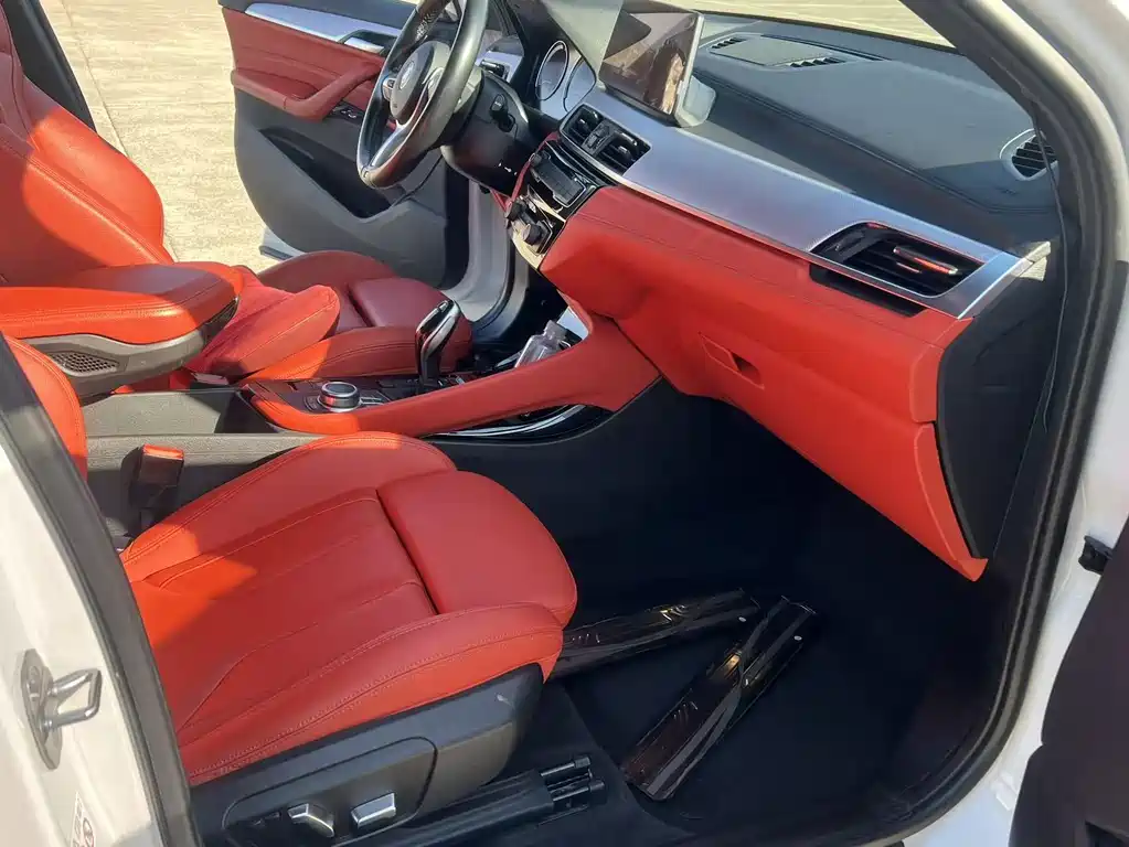 BMW X2 — миниатюра 13
