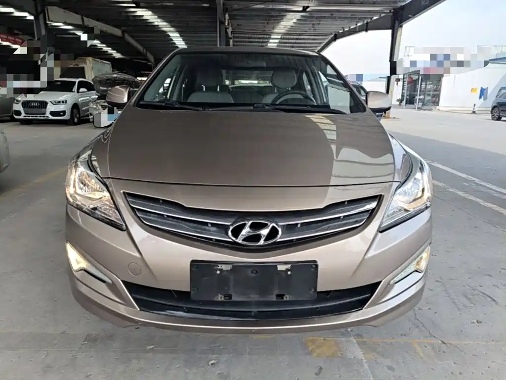 Hyundai Verna — миниатюра 3