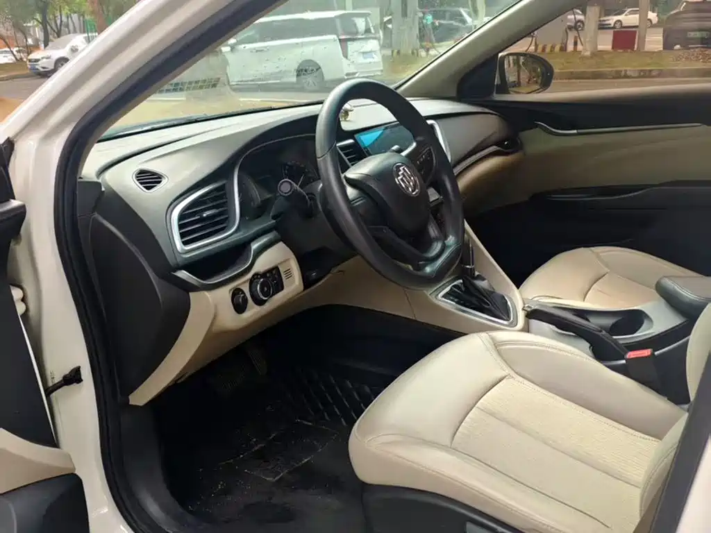 Buick Excelle — миниатюра 14