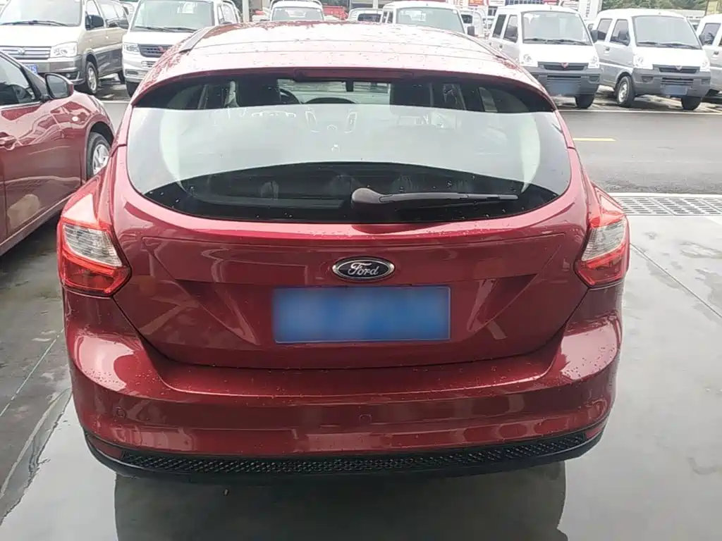 Ford Focus — миниатюра 6