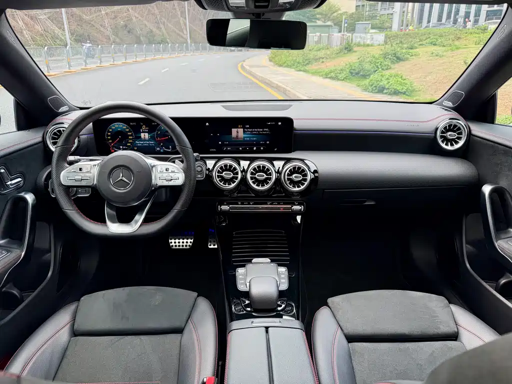 Mercedes-Benz CLA 2021 CLA 200