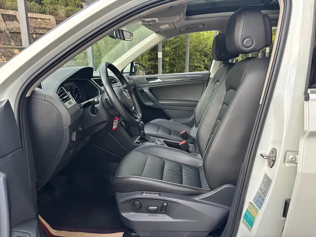 Volkswagen Tiguan — миниатюра 10