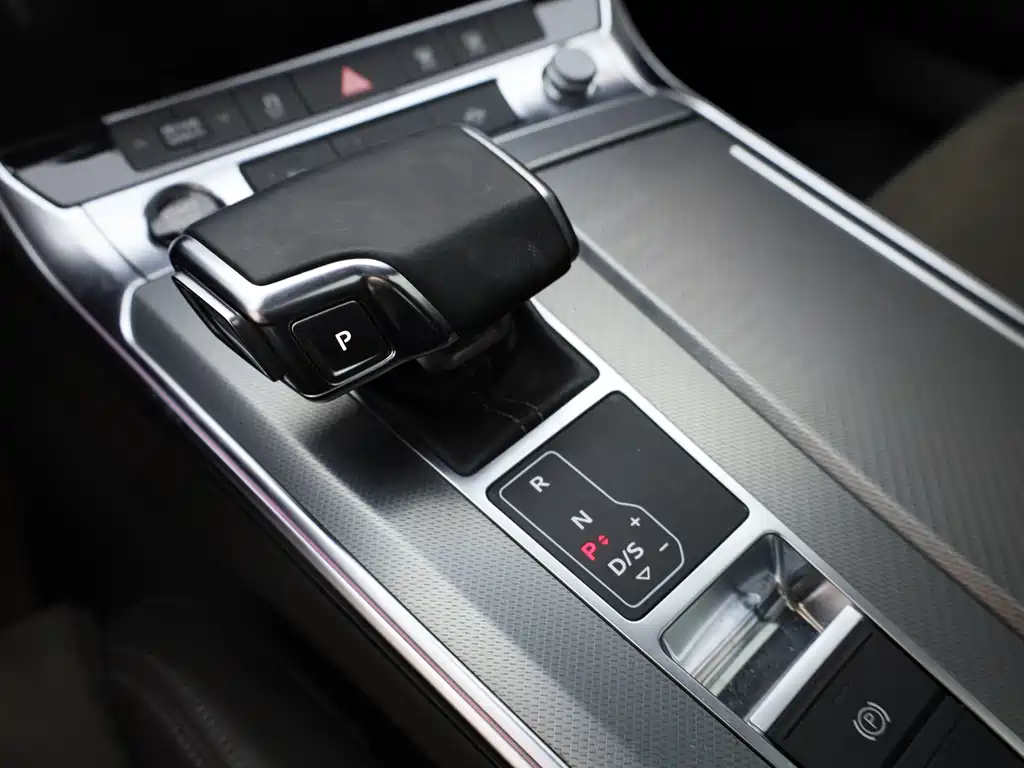 Audi A7L — миниатюра 16