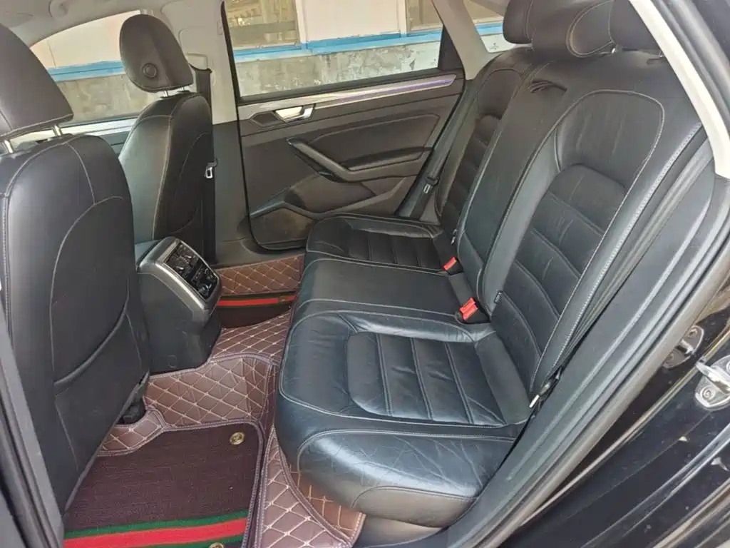 Volkswagen Passat — миниатюра 17