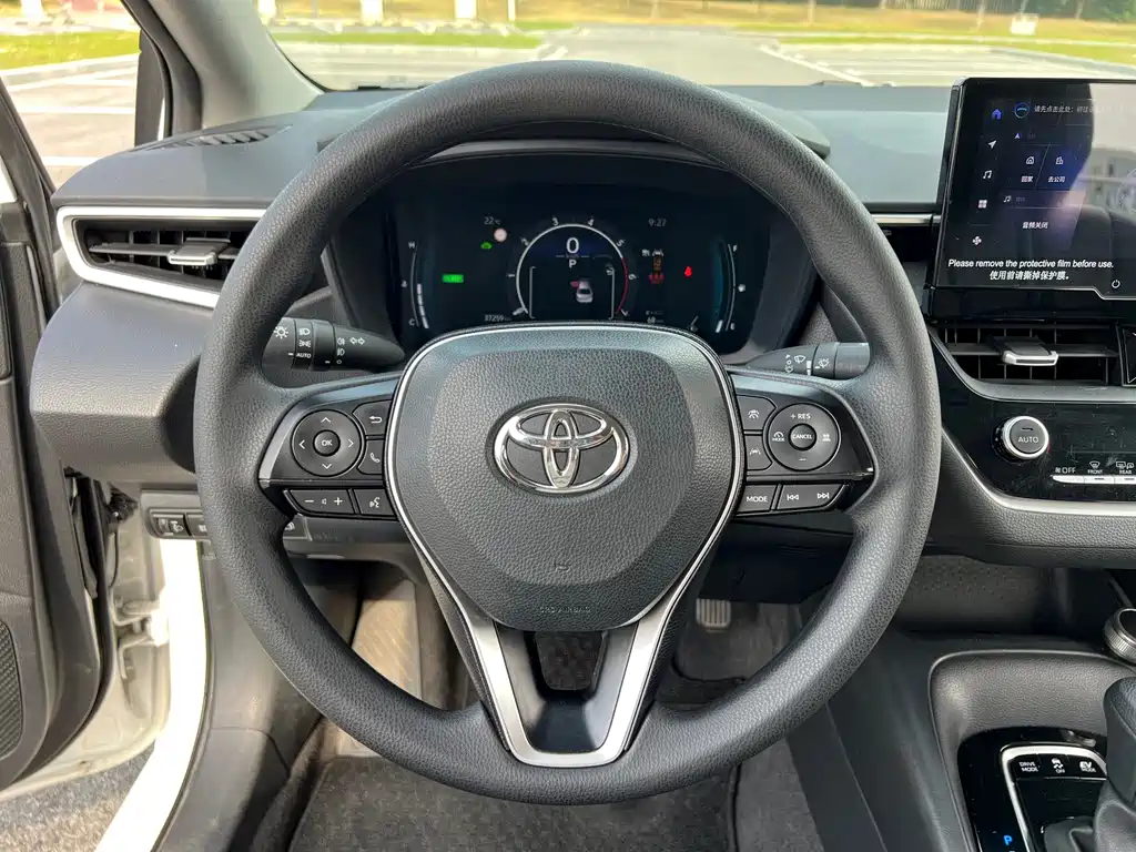 Toyota Corolla — миниатюра 13
