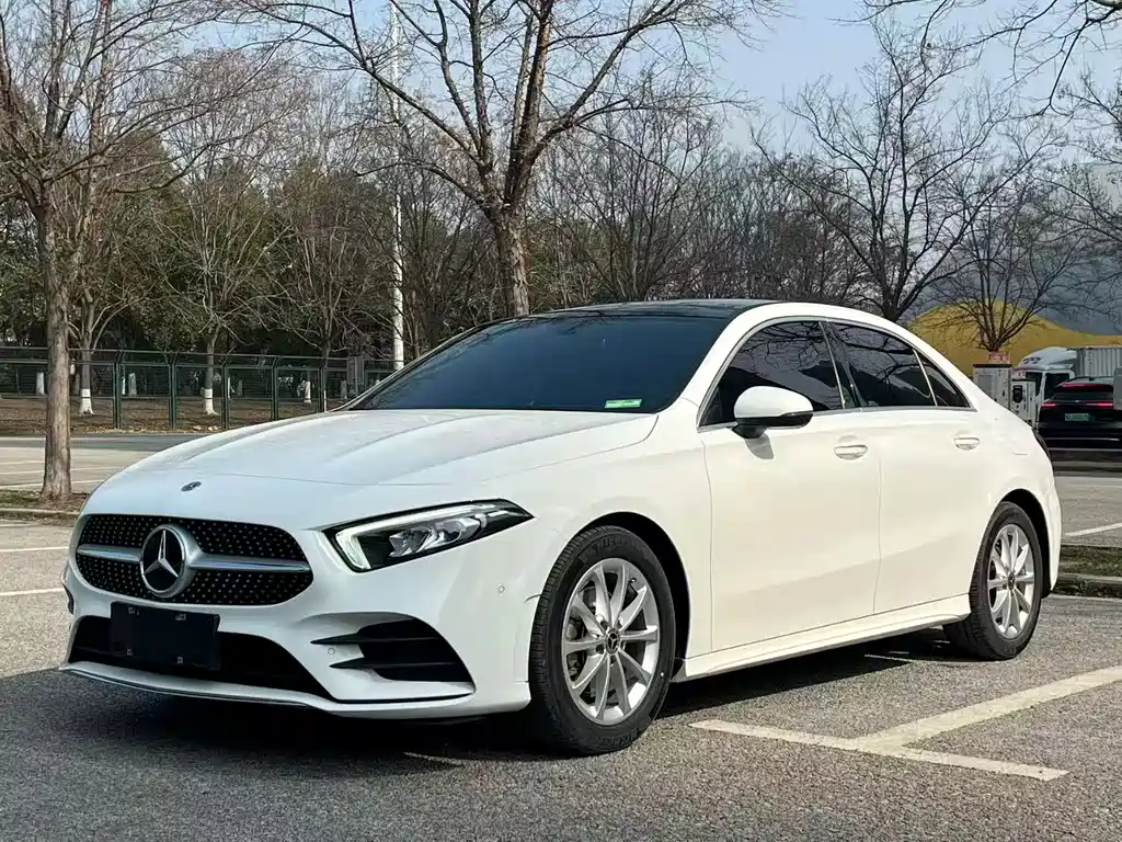 MERCEDES-BENZ A CLASS