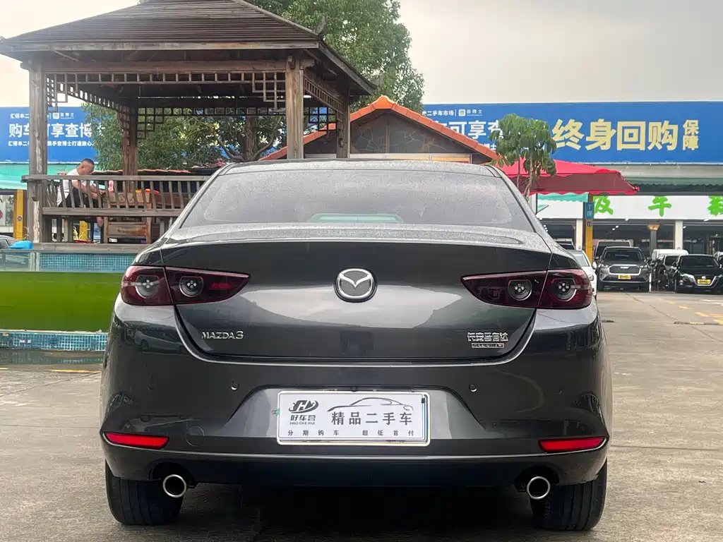 Mazda 3 Axela — миниатюра 8