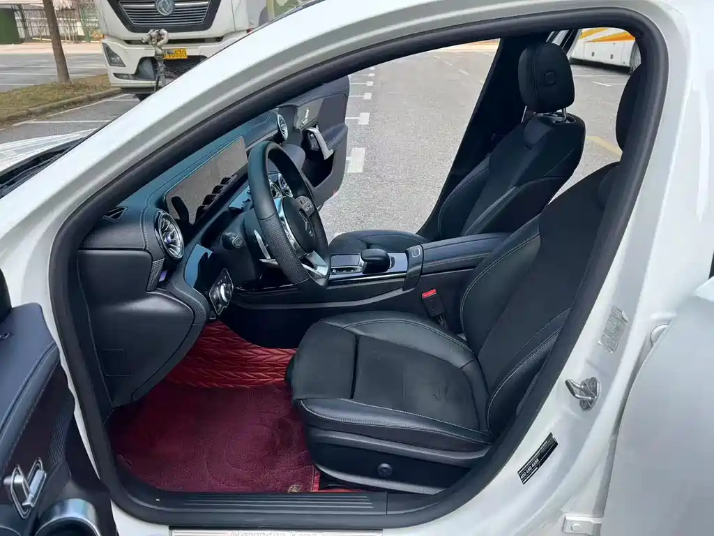 MERCEDES-BENZ A CLASS