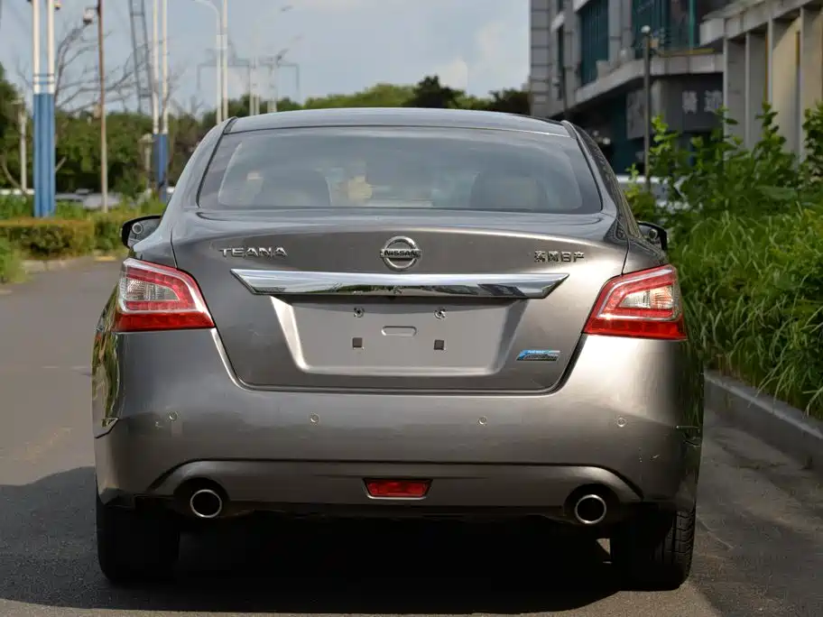 Nissan Teana — миниатюра 3