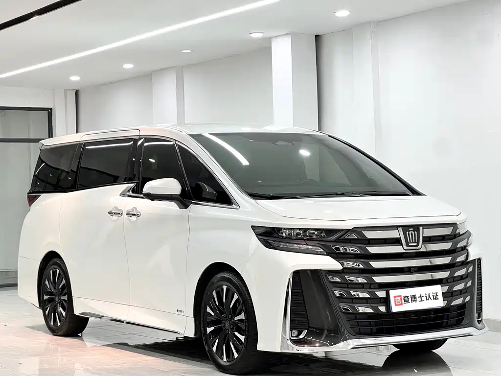 Toyota Vellfire — миниатюра 3