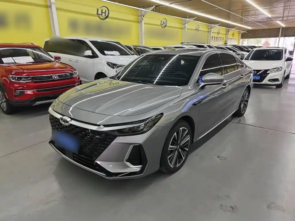 Chery Arrizo 8
