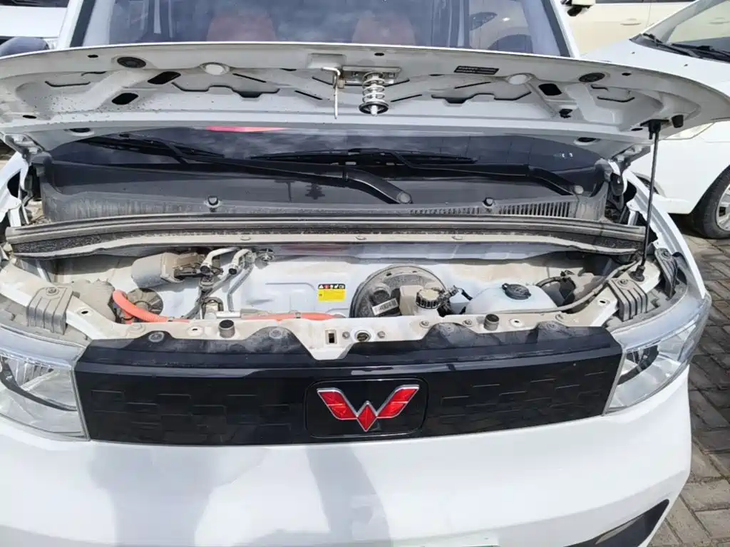 Wuling MINIEV — миниатюра 20