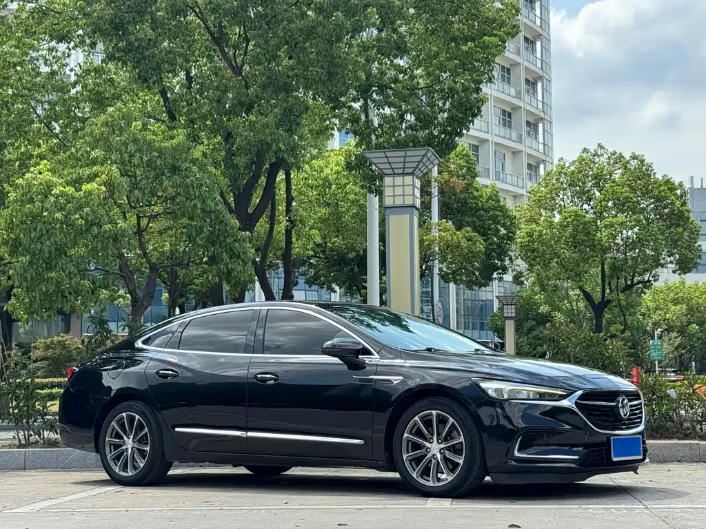 Buick LaCrosse — миниатюра 17