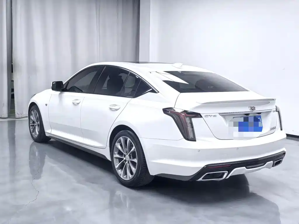 Cadillac CT5 — миниатюра 6