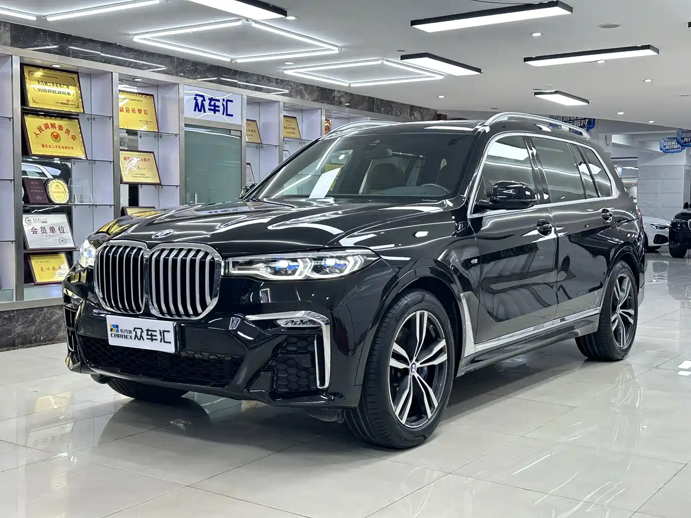 宝马X7 2021款 xDrive40i 尊享型M运动套装 2021