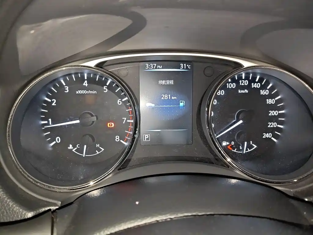 Nissan X-Trail — миниатюра 4