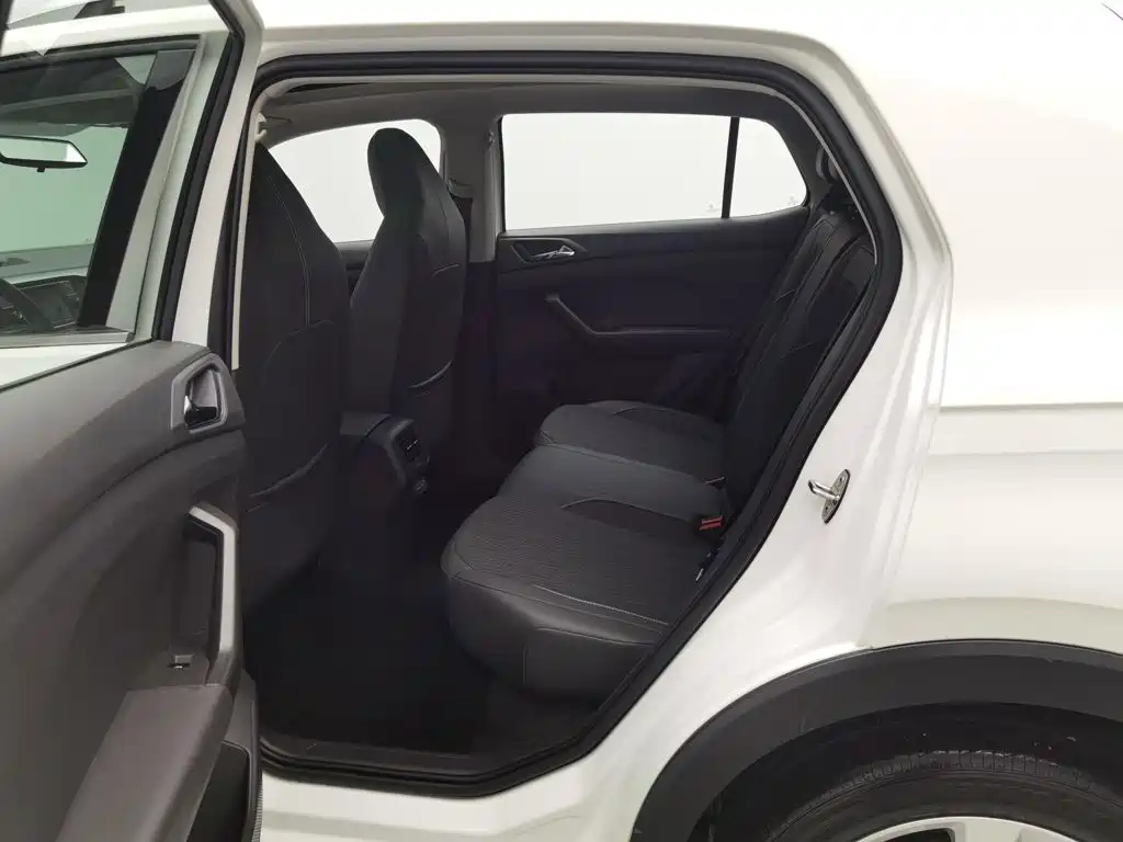 Volkswagen T-Cross — миниатюра 15