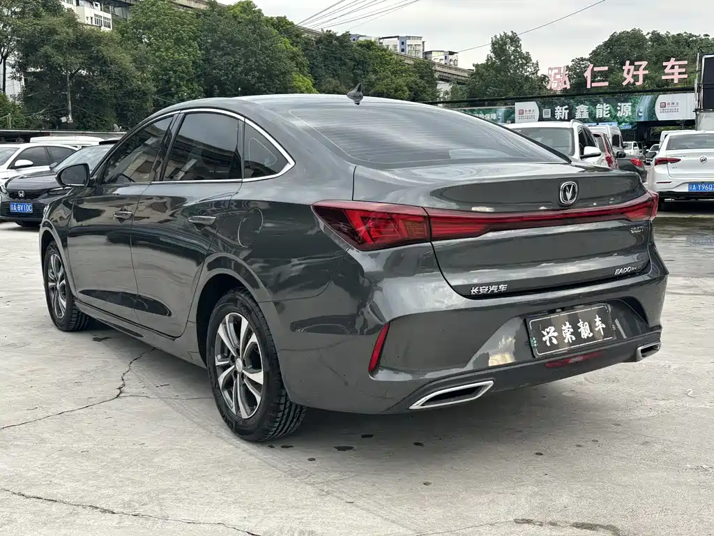 Changan Eado 2023 Enjoy PLUS NE 1.4T GDI DCT Luxury