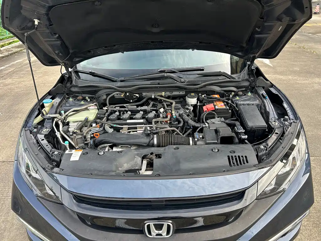 Honda Civic — миниатюра 14