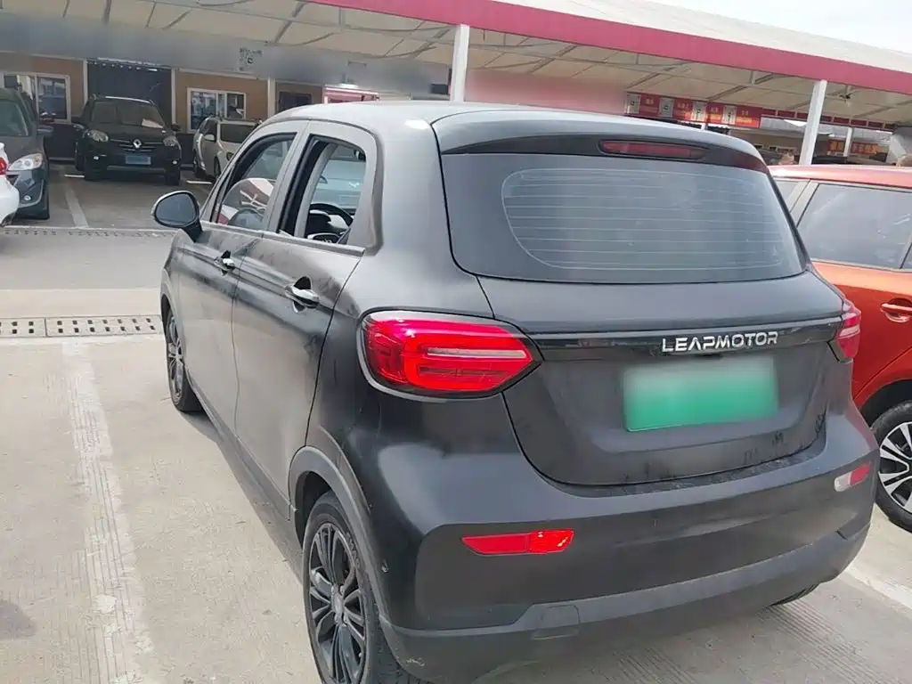 Leapmotor Leapmotor T03 — миниатюра 5