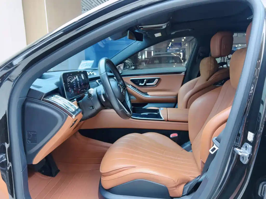 Mercedes-Benz S-Class — миниатюра 10
