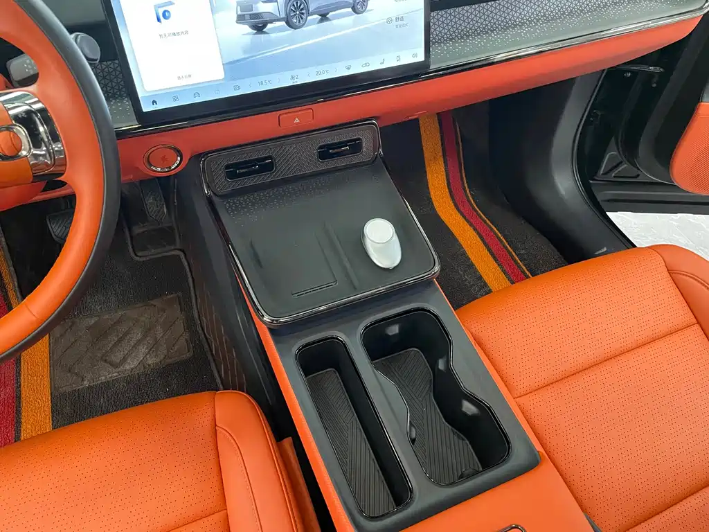Toyota bZ3X — миниатюра 10