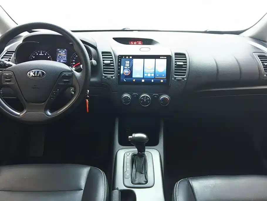 Kia K3 — миниатюра 12