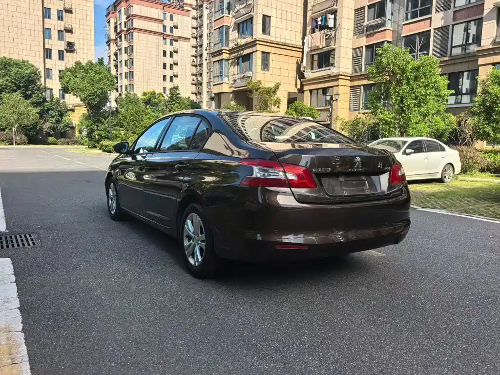 Peugeot 408 — миниатюра 7