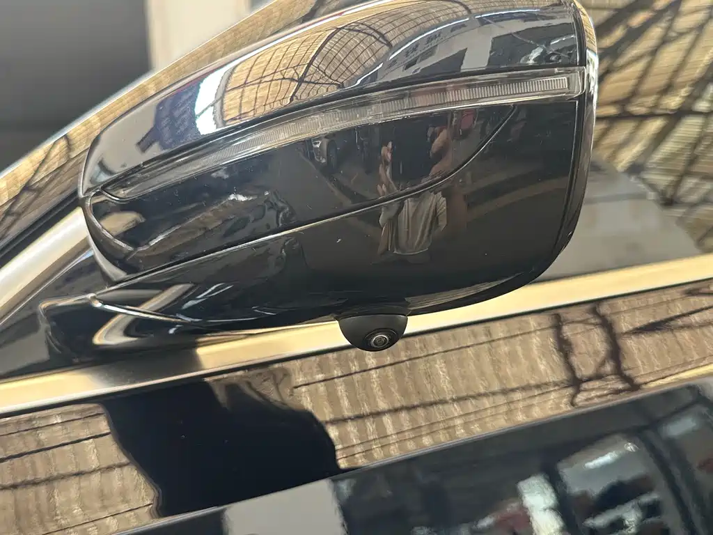 BMW 3 Series — миниатюра 13
