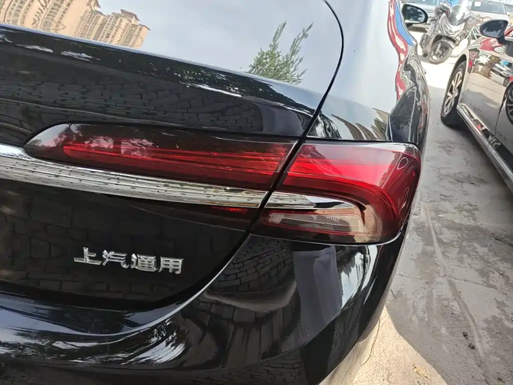 Buick LaCrosse — миниатюра 8