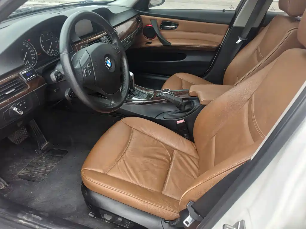 BMW 3 Series — миниатюра 4
