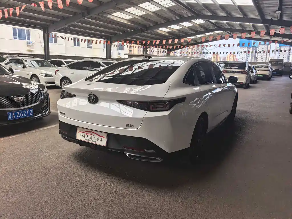 Changan Yida 2023 NE 1.5T GDI DCT Luxury