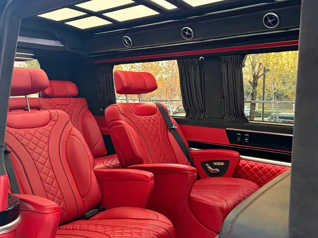Volkswagen Caravelle — миниатюра 5