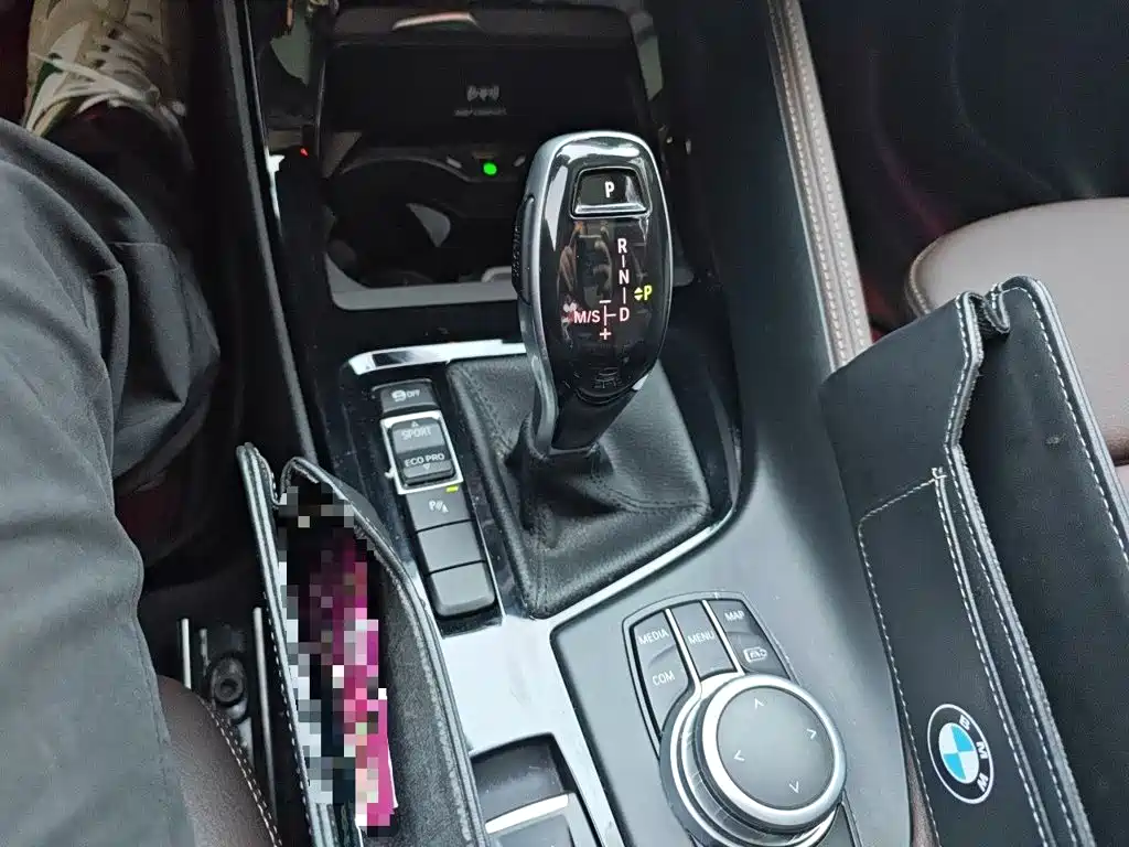 BMW X1 — миниатюра 10