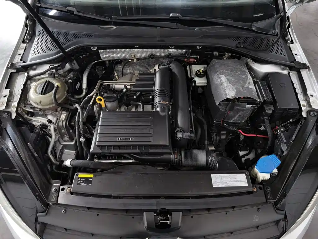 Volkswagen Golf — миниатюра 6
