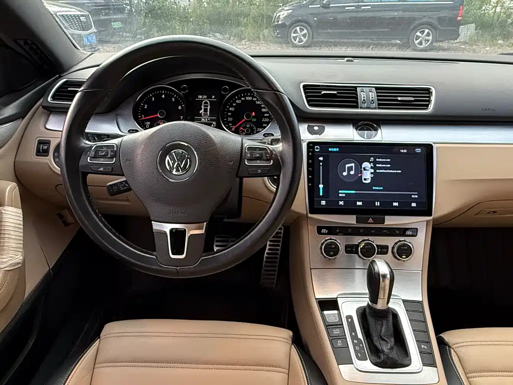 Volkswagen FAW - Passat CC CC 2016 1.8TSI Luxury