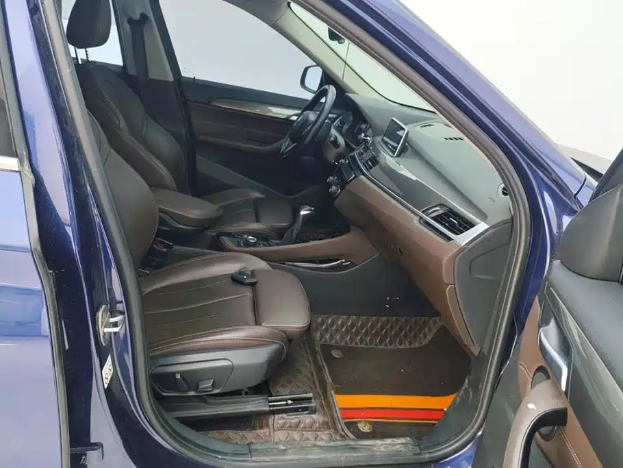 BMW X1 — миниатюра 8