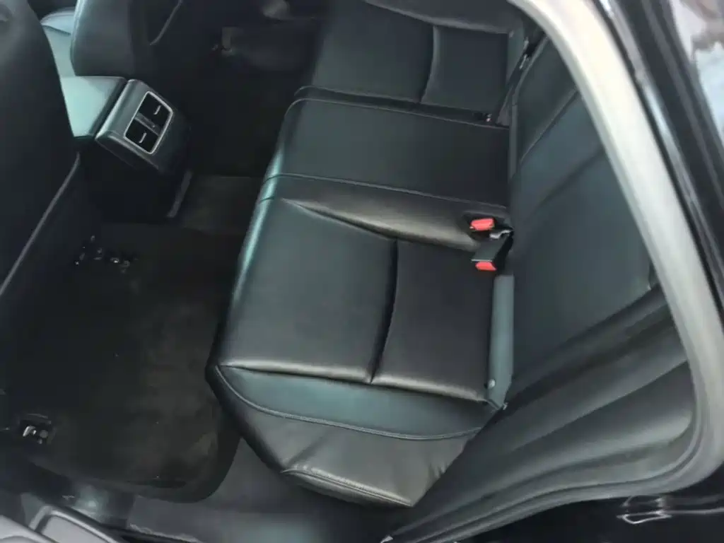Honda Accord — миниатюра 17