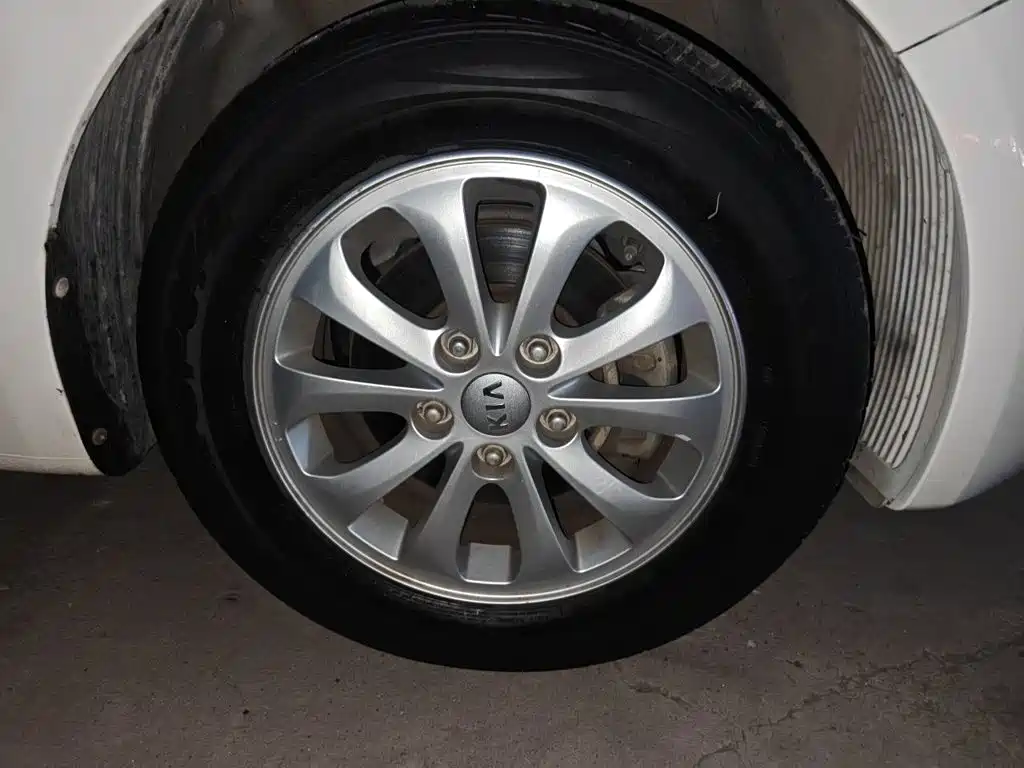 Kia K3 — миниатюра 24