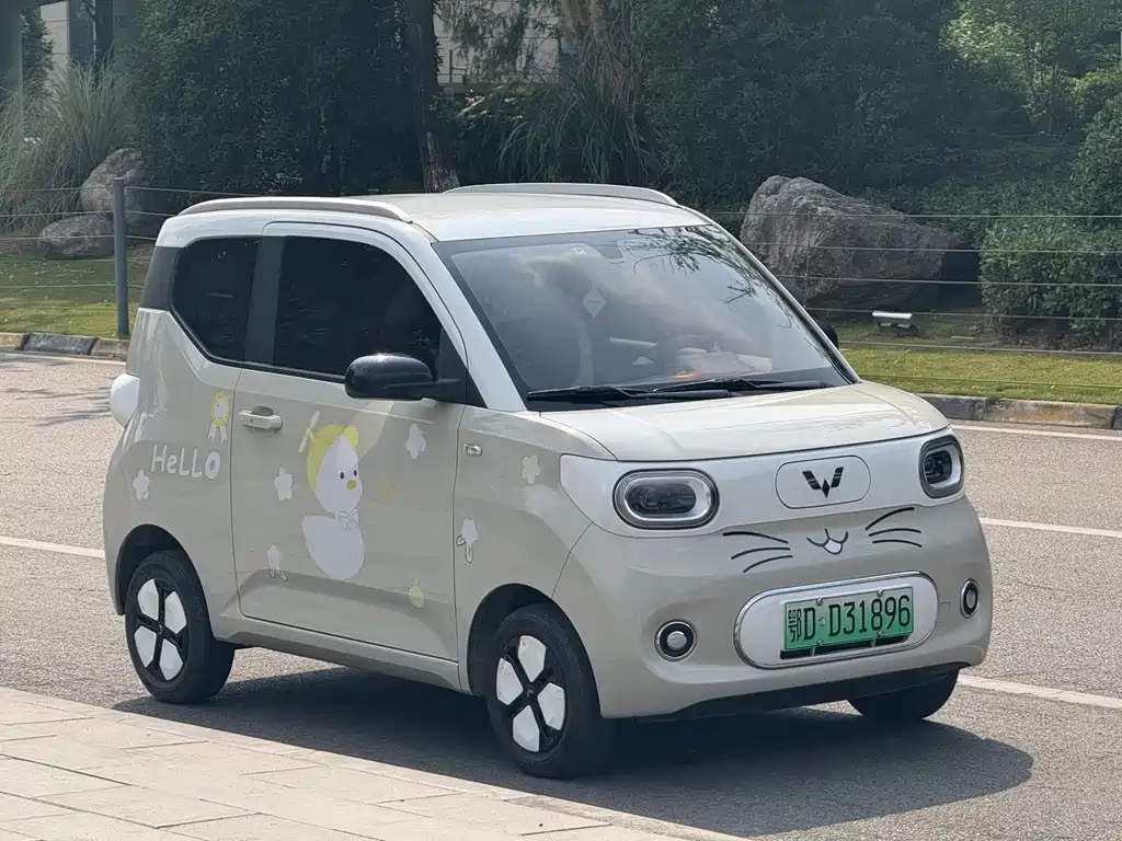 Wuling MINIEV — миниатюра 3